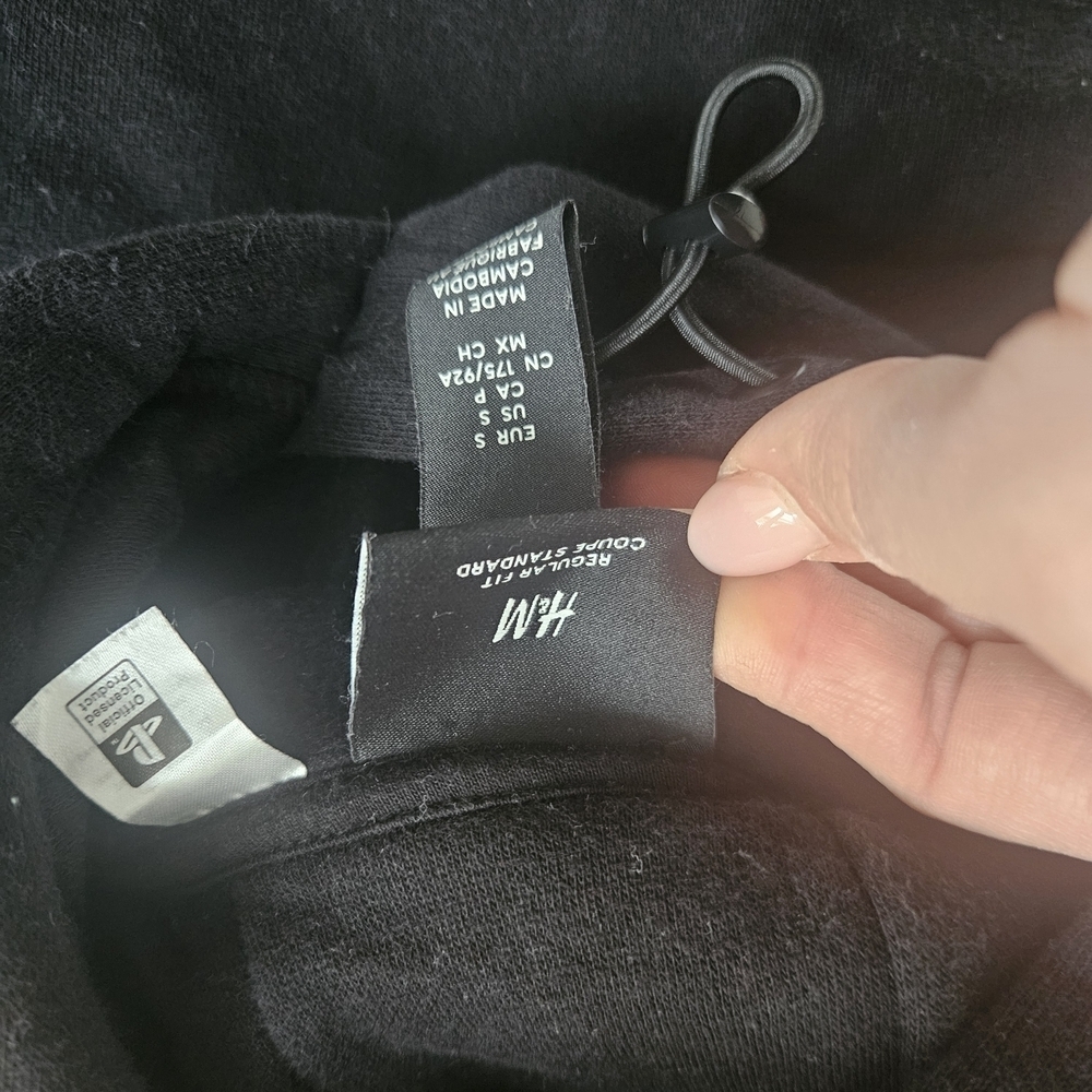 H&M Black PlayStation Hoodie - Picture 3 of 4